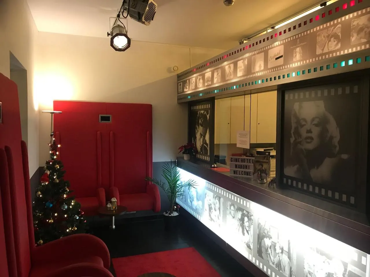 Cinehotel Maroni Zirndorf Hotel