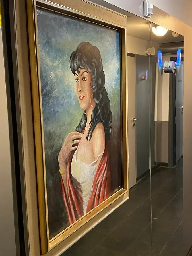 *** Hotel Cinehotel Maroni Zirndorf Germany