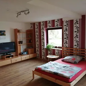  Apartment Moderne Ganze 1km Zum Funpark Und Nur 15 Minuten Nach Nürnberg